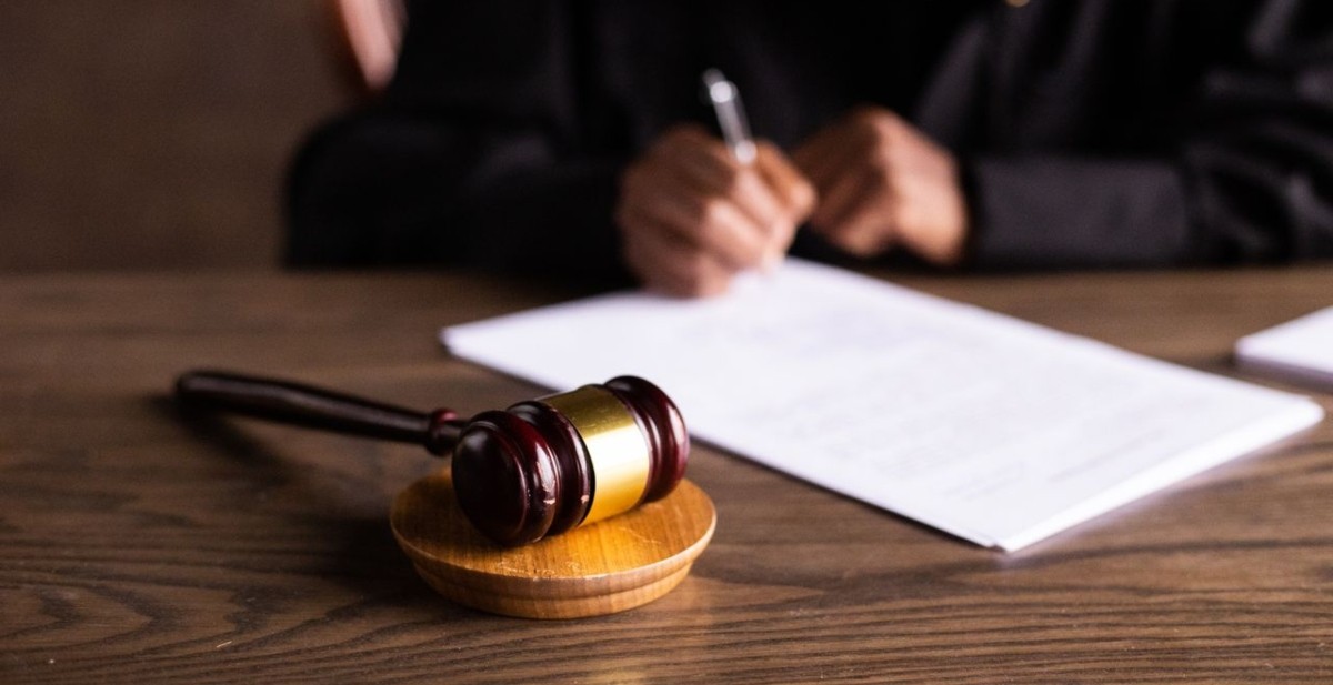 Case gives clarity on the incorporation of standard terms. Credit: 3D Animation Production Company, Pixabay